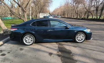 Toyota Camry 2020 года за 12 000 000 тг. в Алматы
