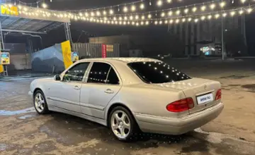 Mercedes-Benz E-Класс 1999 года за 3 000 000 тг. в Жамбылская область