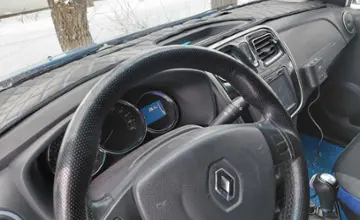 Renault Sandero 2016 года за 4 900 000 тг. в Уральск фото 4