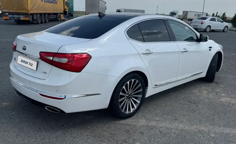 Kia K7 2013 года за 8 500 000 тг. в Восточно-Казахстанская область фото 4