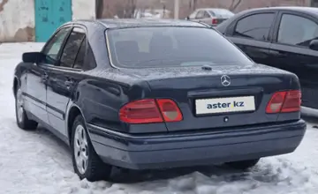 Mercedes-Benz E-Класс 1998 года за 2 500 000 тг. в Караганда фото 4
