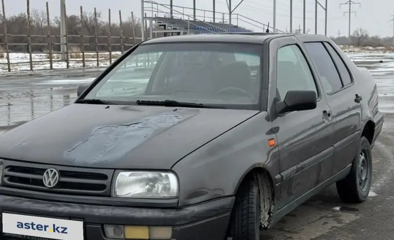Volkswagen Vento 1993 года за 900 000 тг. в Талдыкорган