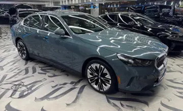 BMW M5 2024 года за 40 000 000 тг. в Шымкент фото 3