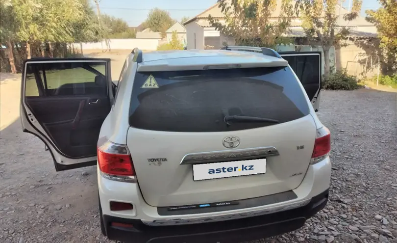 Toyota Highlander 2011 года за 13 000 000 тг. в Кызылординская область фото 3