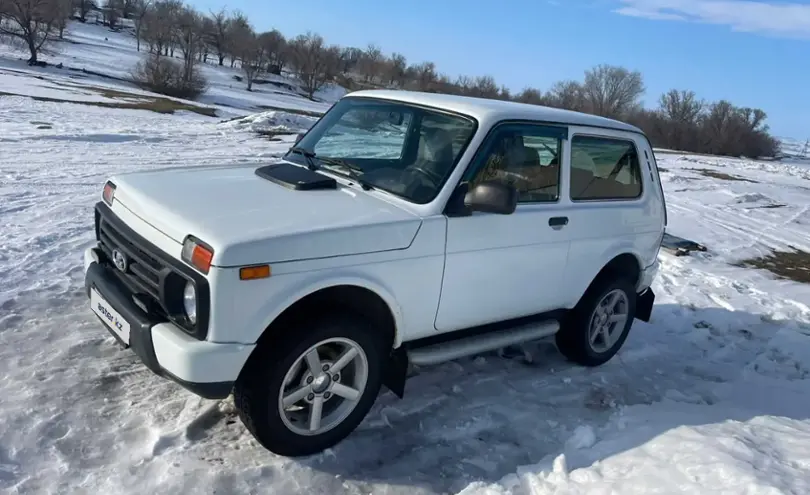 LADA (ВАЗ) 2121 (4x4) 2017 года за 4 000 000 тг. в Алматы