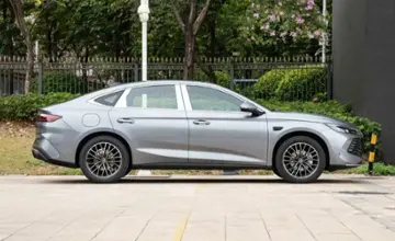 BYD Qin 2025 года за 15 000 000 тг. в Атырауская область фото 2