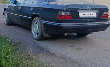 Mercedes-Benz E-Класс 1994 года за 2 700 000 тг. в Караганда фото 4