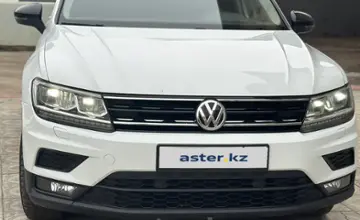 Volkswagen Tiguan 2020 года за 12 200 000 тг. в Атырауская область фото 1