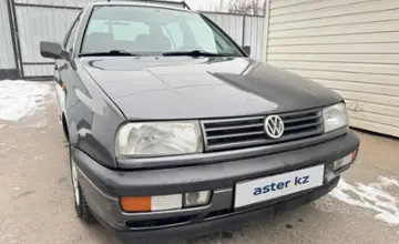 Volkswagen Vento 1992 года за 1 930 000 тг. в Алматинская область фото 3