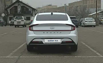 Hyundai Sonata 2023 года за 10 850 000 тг. в Алматы