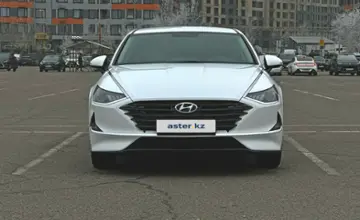 Hyundai Sonata 2023 года за 10 850 000 тг. в Алматы фото 2