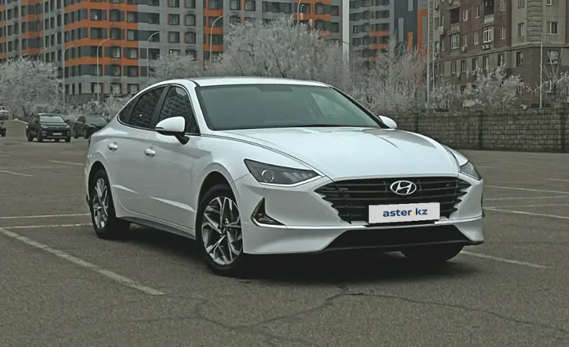 Hyundai Sonata 2023 года за 10 600 000 тг. в Алматы фото 3