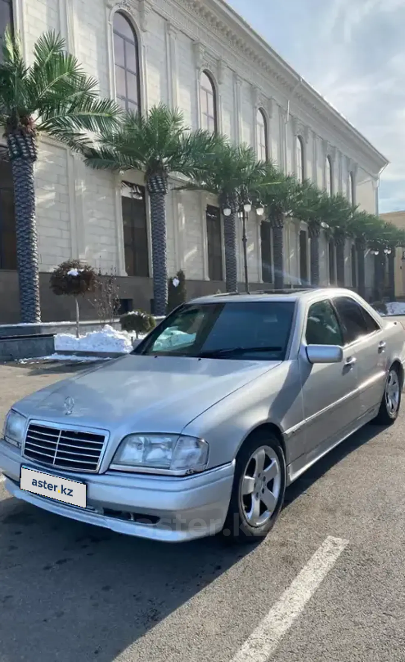 Mercedes-Benz C-Класс 1997 года за 2 100 000 тг. в Алматы фото 1