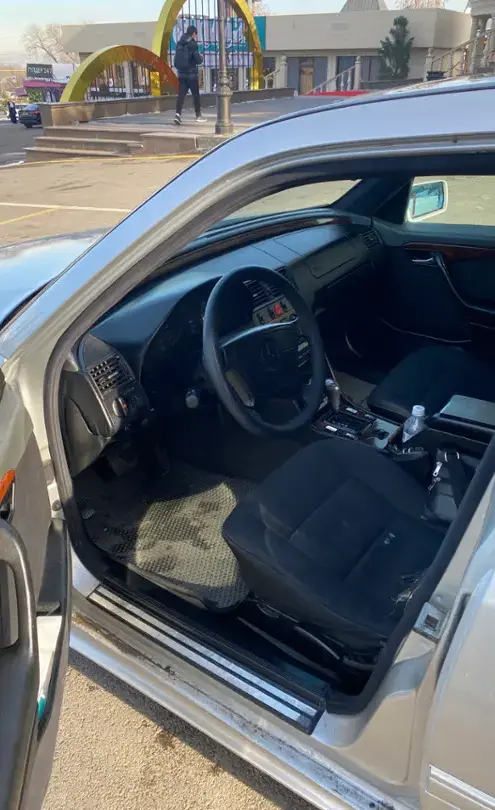 Mercedes-Benz C-Класс 1997 года за 2 100 000 тг. в Алматы