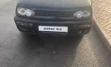 Volkswagen Golf 1995 года за 1 800 000 тг. в Шымкент фото 1