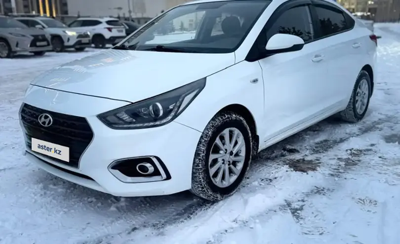 Hyundai Accent 2017 года за 7 000 000 тг. в Астана