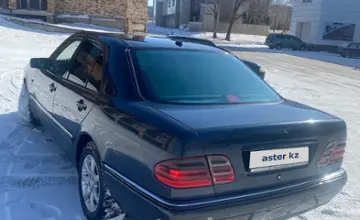 Mercedes-Benz E-Класс 1998 года за 1 600 000 тг. в Караганда
