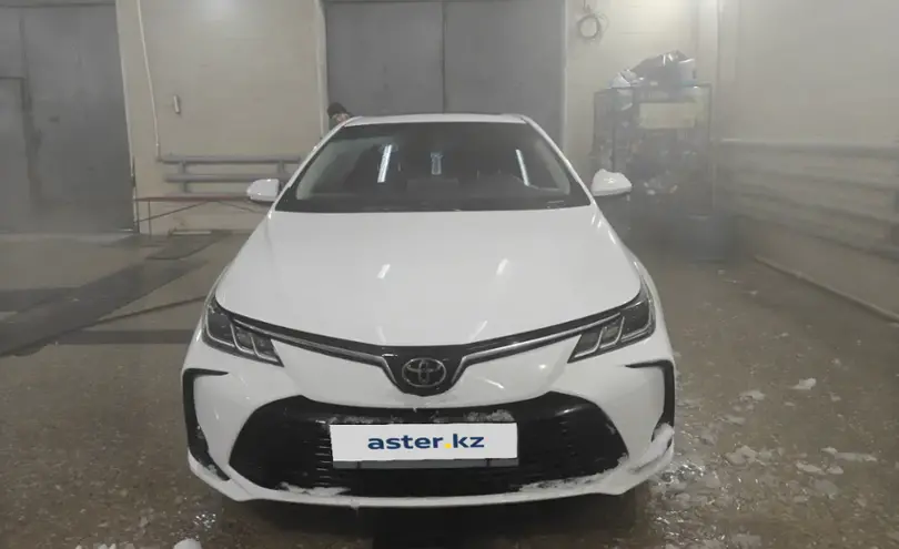 Toyota Corolla 2022 года за 8 900 000 тг. в Актобе