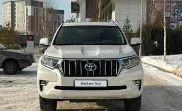 Toyota Land Cruiser Prado 2018 года за 26 500 000 тг. в Актобе фото 2