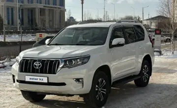 Toyota Land Cruiser Prado 2018 года за 26 500 000 тг. в Актобе фото 1