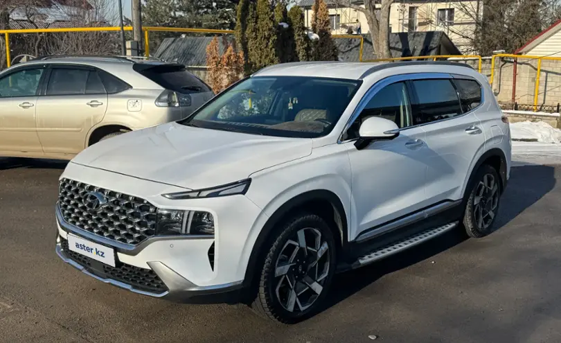 Hyundai Santa Fe 2022 года за 17 800 000 тг. в Алматы фото 1