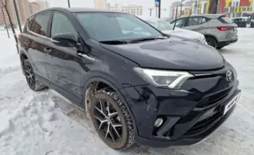 Toyota RAV4 2017 года за 10 000 000 тг. в Астана фото 3