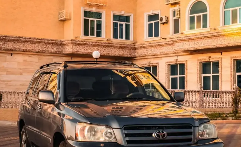 Toyota Highlander 2005 года за 7 000 000 тг. в Актау фото 2