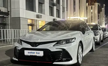 Toyota Camry 2023 года за 17 800 000 тг. в Астана фото 4
