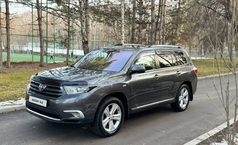 Toyota Highlander 2011 года за 13 500 000 тг. в Алматы