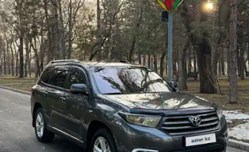 Toyota Highlander 2011 года за 13 500 000 тг. в Алматы фото 3