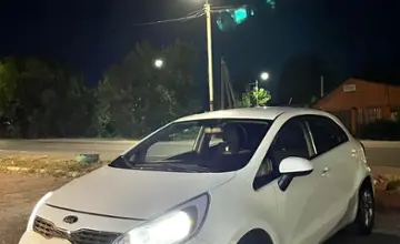 Kia Rio 2015 года за 4 000 000 тг. в Караганда фото 2