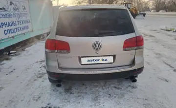 Volkswagen Touareg 2004 года за 3 200 000 тг. в Восточно-Казахстанская область фото 2