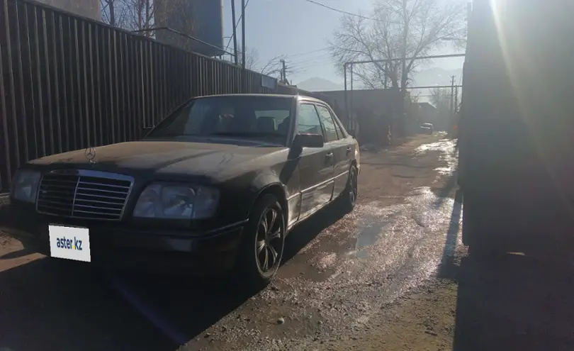 Mercedes-Benz E-Класс 1993 года за 1 600 000 тг. в Алматы