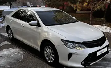 Toyota Camry 2017 года за 8 800 000 тг. в Шымкент