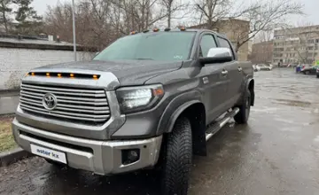 Toyota Tundra 2014 года за 29 000 000 тг. в Павлодар фото 2