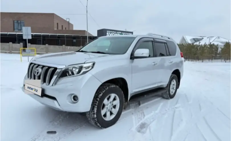 Toyota Land Cruiser Prado 2013 года за 19 000 000 тг. в Астана