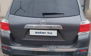 Toyota Highlander 2011 года за 10 500 000 тг. в Экибастуз