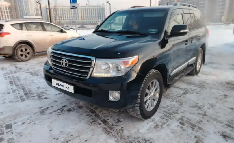 Toyota Land Cruiser 2014 года за 25 000 000 тг. в Астана