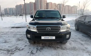Toyota Land Cruiser 2014 года за 25 000 000 тг. в Астана фото 2