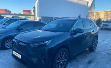 Toyota RAV4 2023 года за 19 800 000 тг. в Актобе фото 2