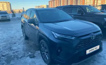 Toyota RAV4 2023 года за 19 800 000 тг. в Актобе фото 3