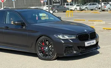 BMW 5 серии 2021 года за 34 000 000 тг. в Шымкент