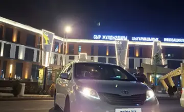 Toyota Sienna 2016 года за 17 000 000 тг. в Кызылординская область фото 1