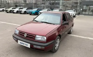 Volkswagen Vento 1993 года за 1 800 000 тг. в Шымкент фото 1
