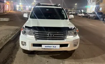 Toyota Land Cruiser 2013 года за 22 000 000 тг. в Астана фото 4