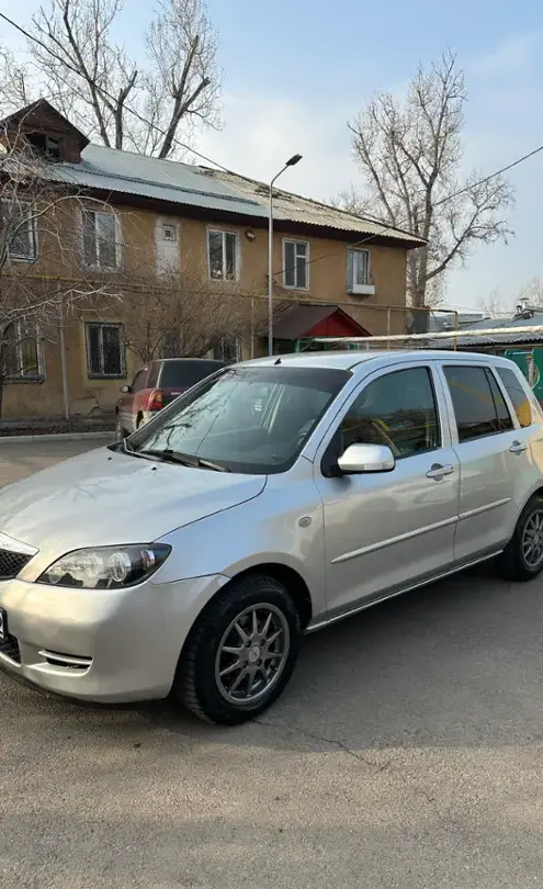 Mazda 2 2005 года за 3 200 000 тг. в Алматы фото 1