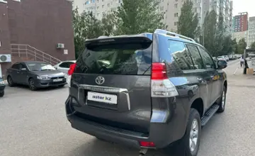 Toyota Land Cruiser Prado 2013 года за 18 000 000 тг. в Астана фото 4