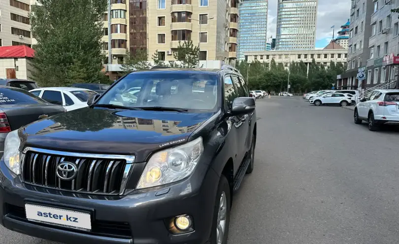 Toyota Land Cruiser Prado 2013 года за 17 500 000 тг. в Астана фото 2