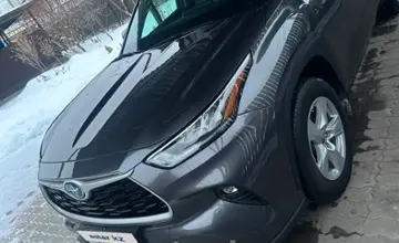 Toyota Highlander 2022 года за 27 000 000 тг. в Алматы фото 2