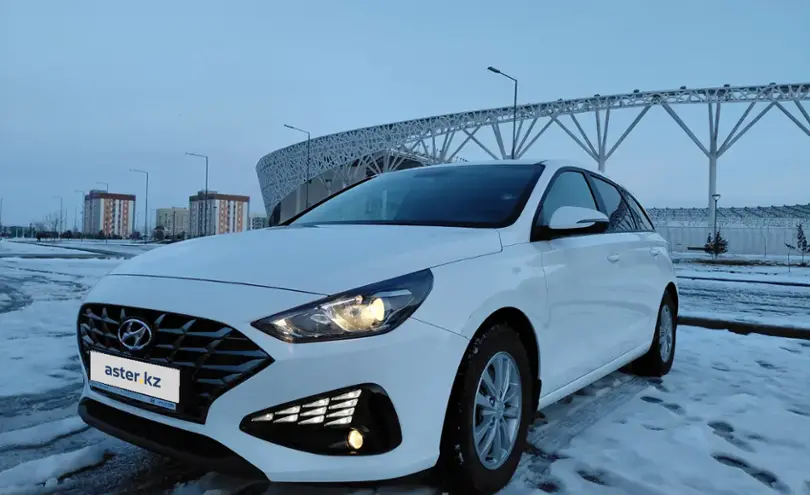 Hyundai i30 2022 года за 9 000 000 тг. в Шымкент